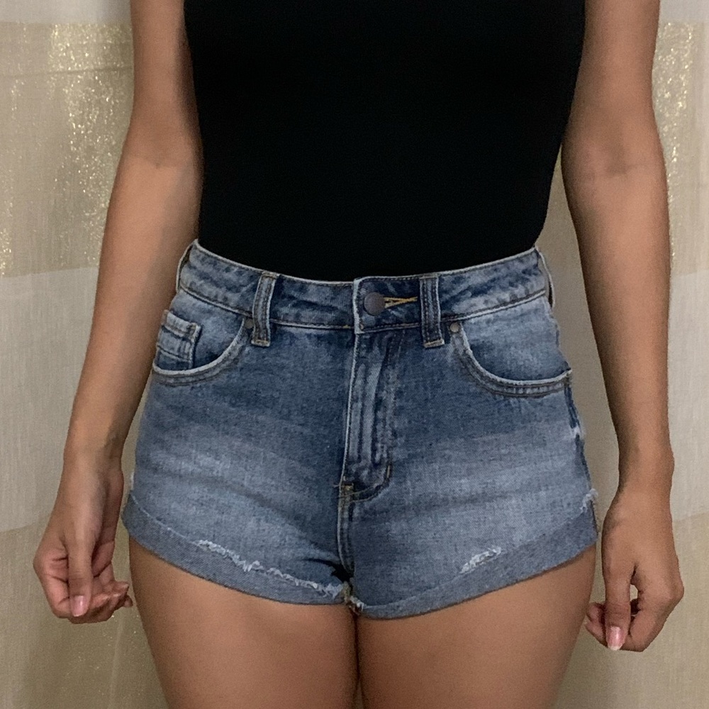 Kendall and Kylie (pacsun) Midi short